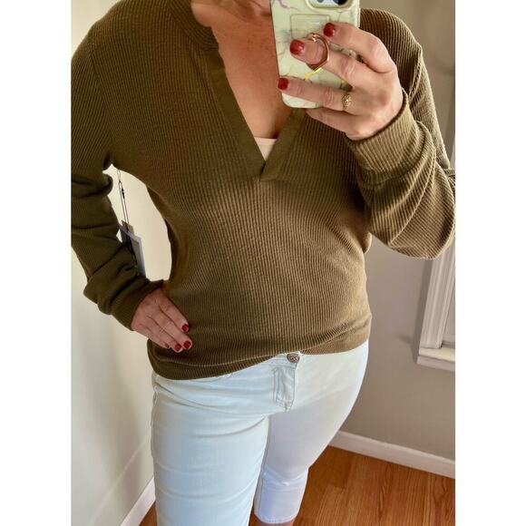 Nation Limited Oversized Long Sleeved V neck Danna Ribbed Top Revolve br… - Picture 1 of 9